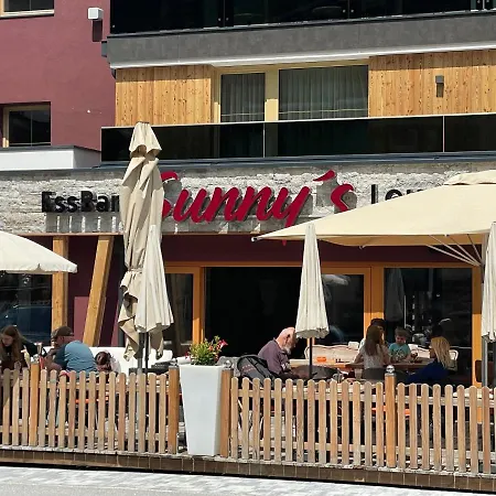 Sonnenhof Centrum Hotel 4*