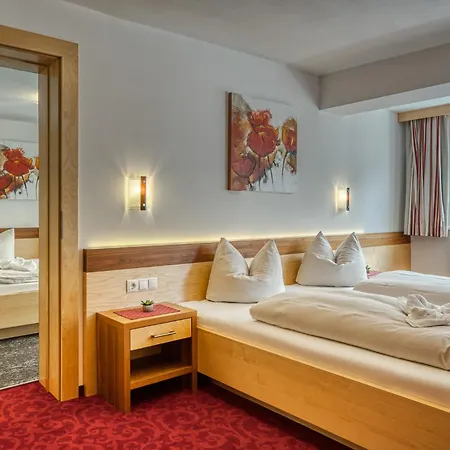 Sonnenhof Centrum Hotell 4*