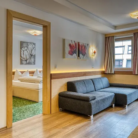 Sonnenhof Centrum ホテル 4*