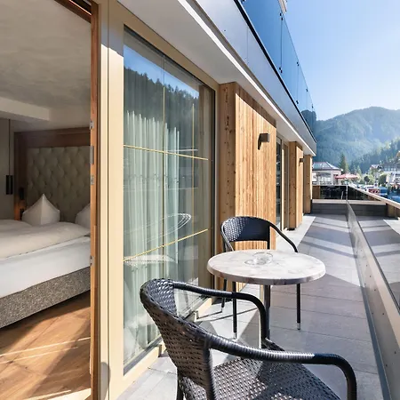 Sonnenhof Centrum 4*