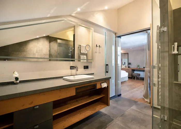 Ξενοδοχείο Sonnenhof Centrum 4*