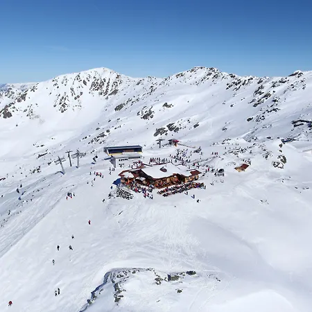 Sonnenhof Centrum 호텔 4*